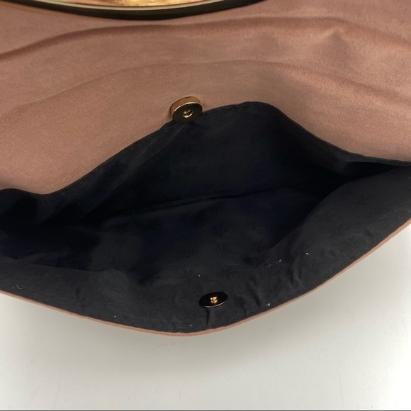 Primadonna Collection Mauve Rose Microsuede Magnetic Closure Clutch Purse - Picture 5 of 10